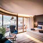 Hauserei Design & Kraeuterhotel Pensión Steeg