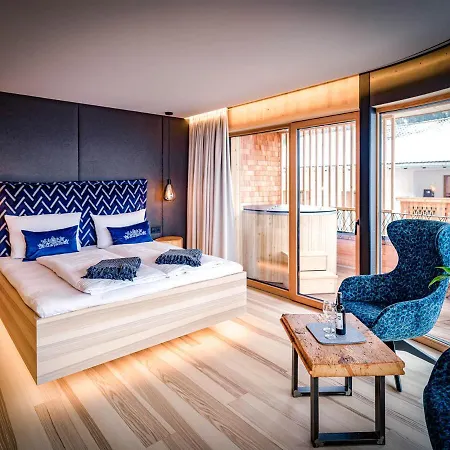 Hauserei Design & Kraeuterhotel - Adults Only 4* 施特格