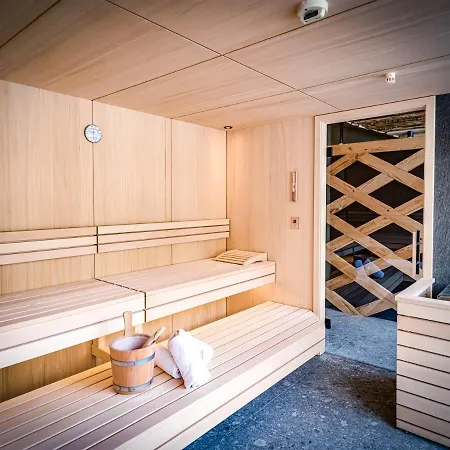 Hauserei Design & Kraeuterhotel Affittacamere Steeg