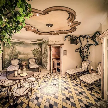 Hauserei Design & Kraeuterhotel