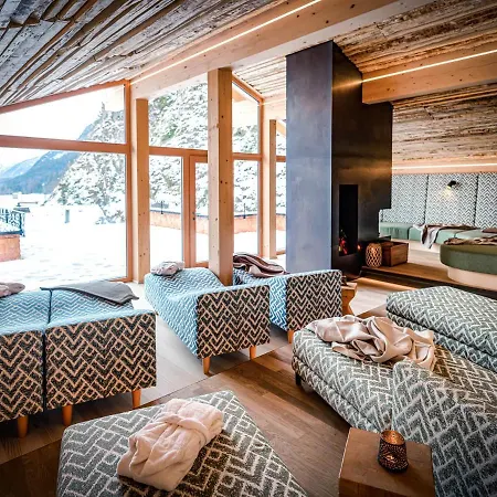 Hauserei Design & Kraeuterhotel Affittacamere Steeg