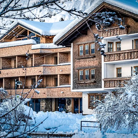 Hauserei Design & Kraeuterhotel - Adults Only Konukevi 4*