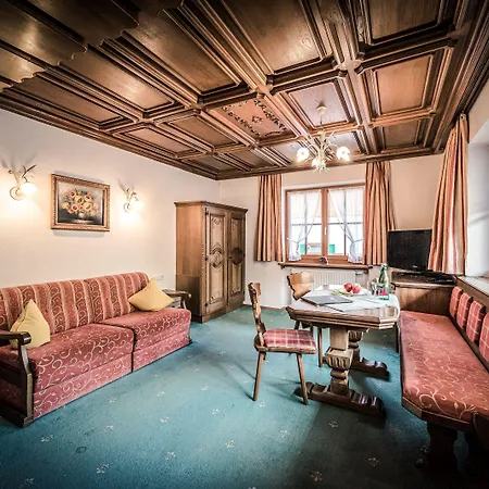 Pensjonat Hauserei Design & Kraeuterhotel 4*