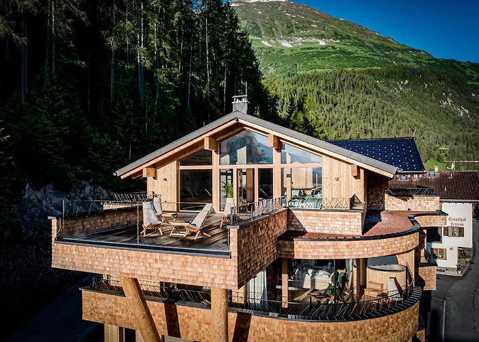 Hauserei Design & Kraeuterhotel Pensjonat 4*