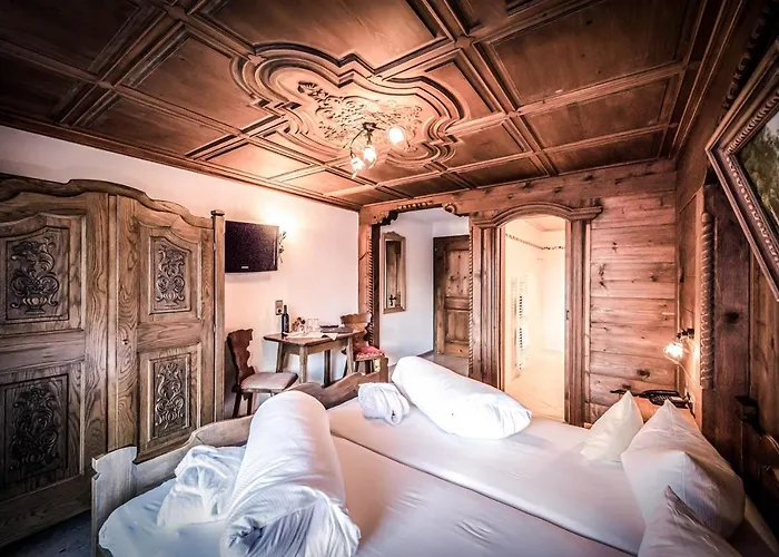 Hauserei Design & Kraeuterhotel Penzion Steeg